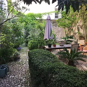 Frühstückspension La Vagabonde, Arles